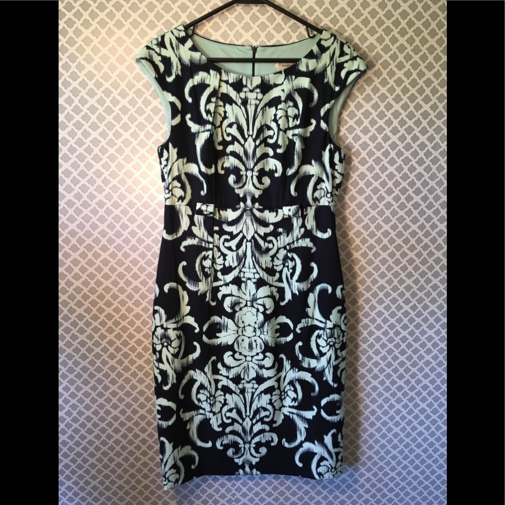 Dress Barn Dress 10 Light gr./ Black